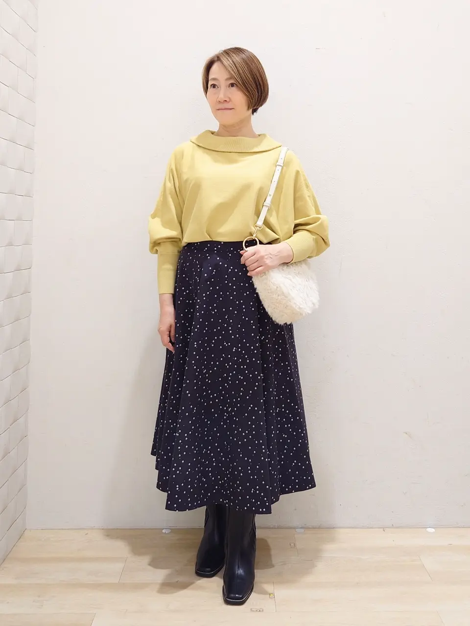 『新品未使用』オンワード樫山『組曲』大きいサイズ⑦Aライン花柄ワンピース 洗える】大人華やかなノースリーブ花柄ワンピース / Tiaclasse