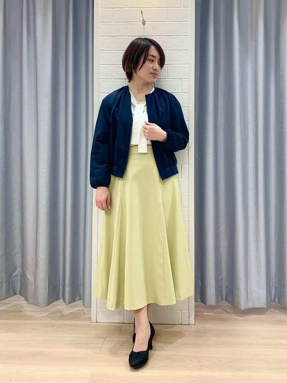 ANY SIS 丸岡 コーディネート画像