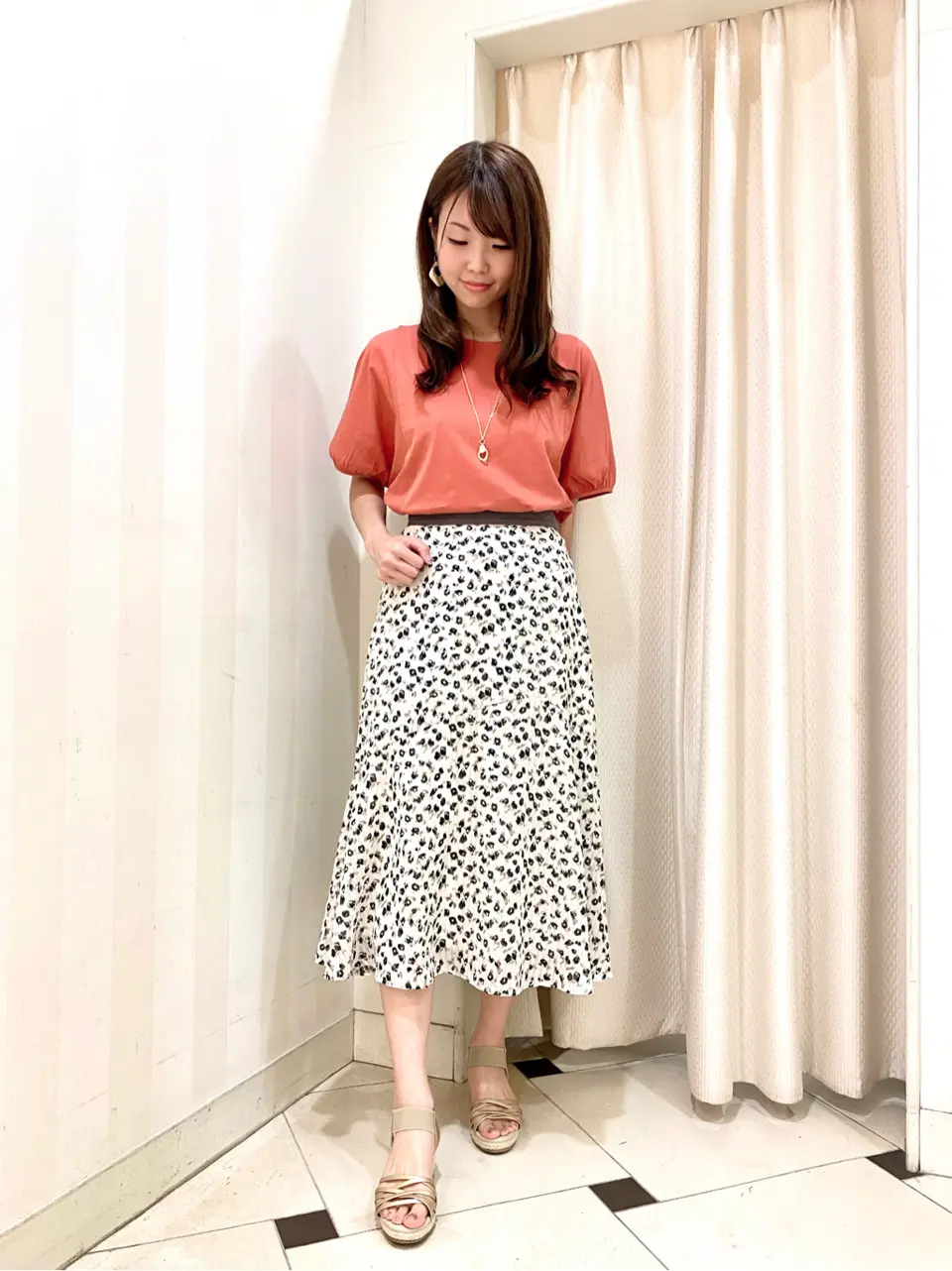 ANY SIS 金井 コーディネート画像