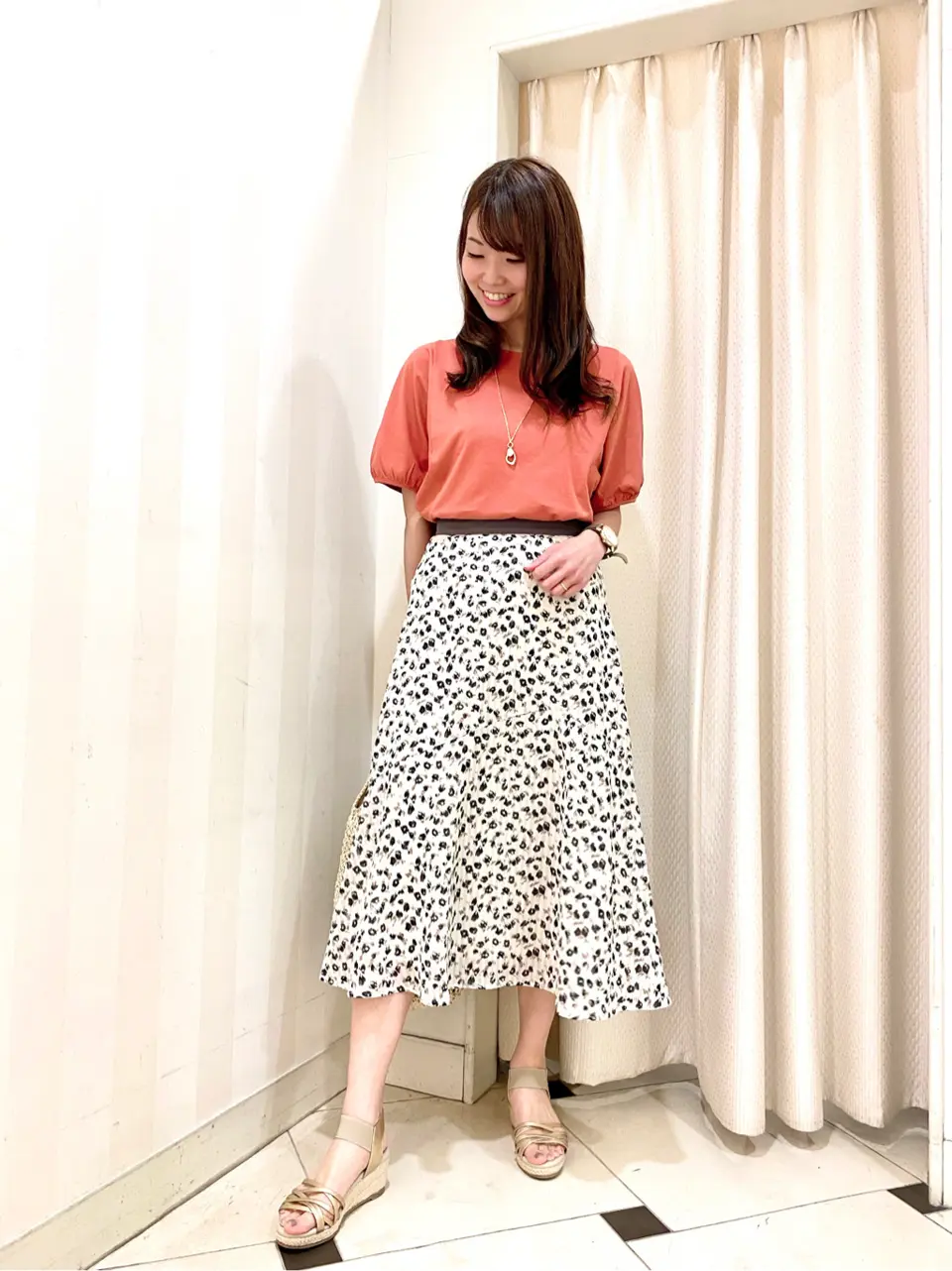 ANY SIS 金井 コーディネート画像