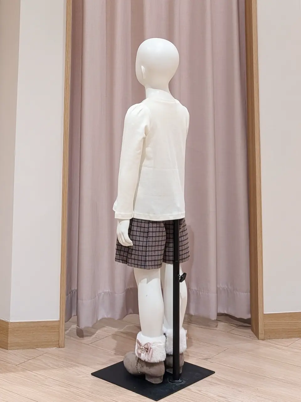 ANY 奥原 コーディネート画像