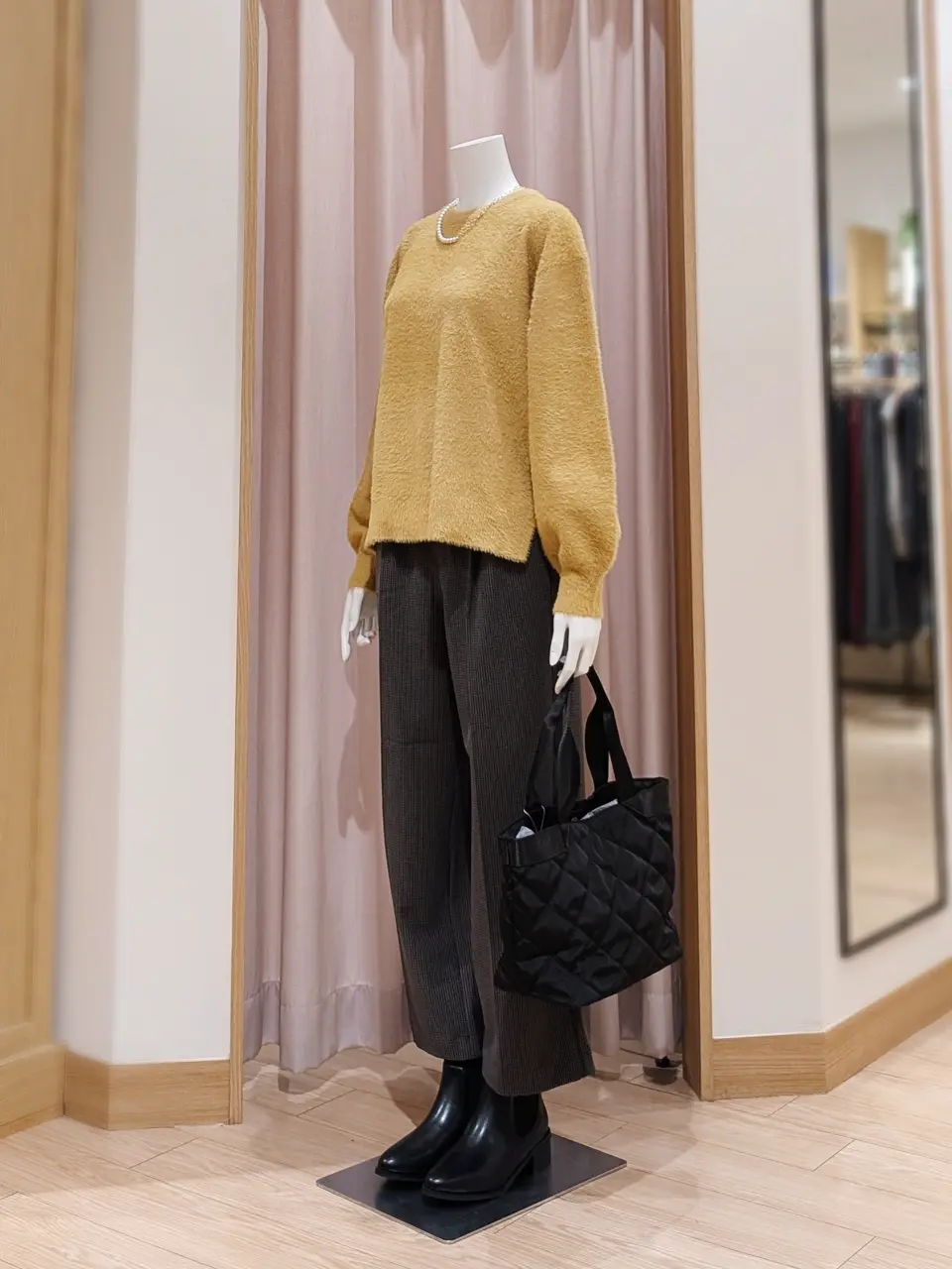 ANY 岩田 コーディネート画像