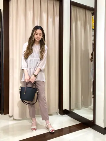 ANY SIS STAFF コーディネート画像