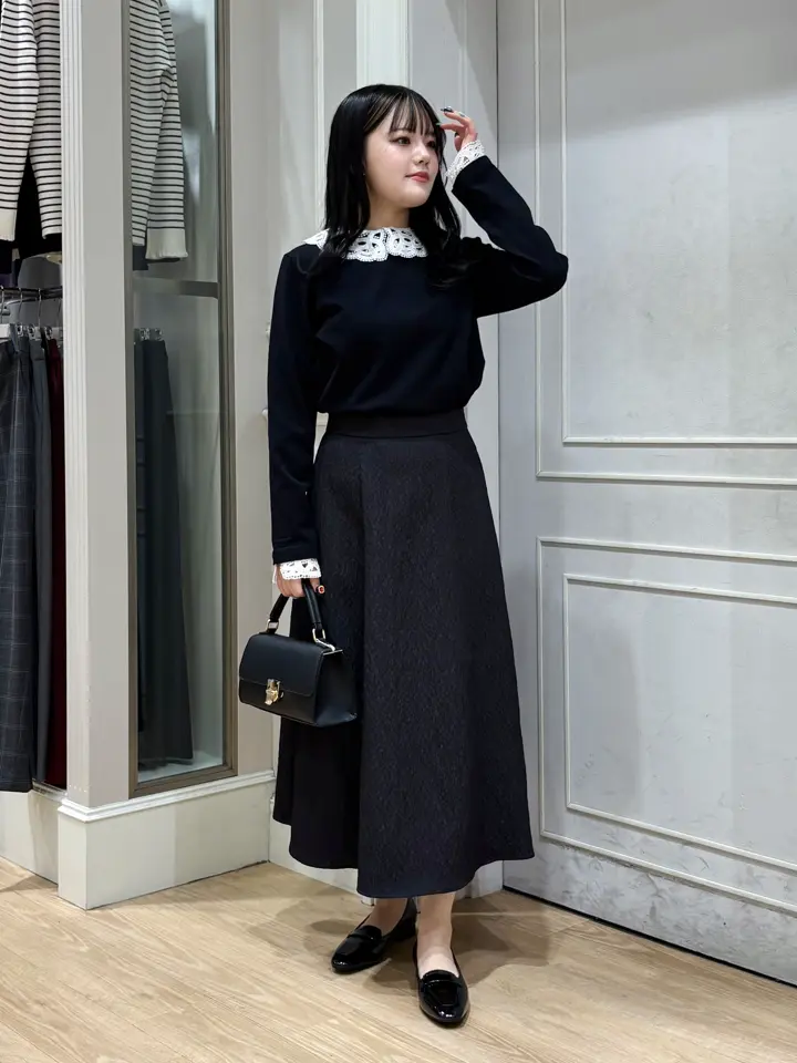 ANY SIS erika コーディネート画像