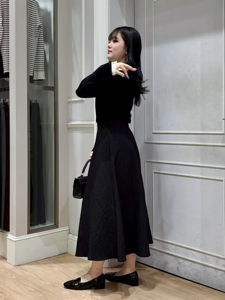 ANY SIS erika コーディネート画像