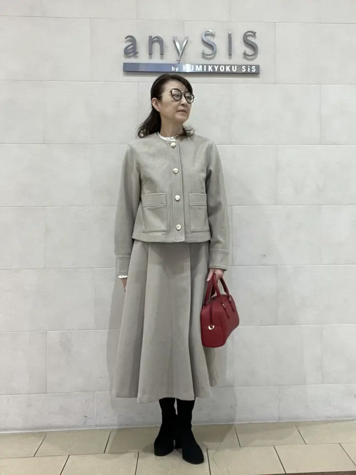 ANY SIS スタッフ コーディネート画像