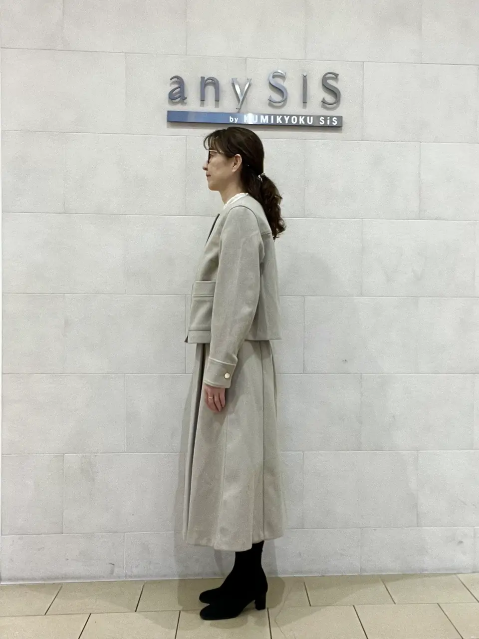 ANY SIS スタッフ コーディネート画像