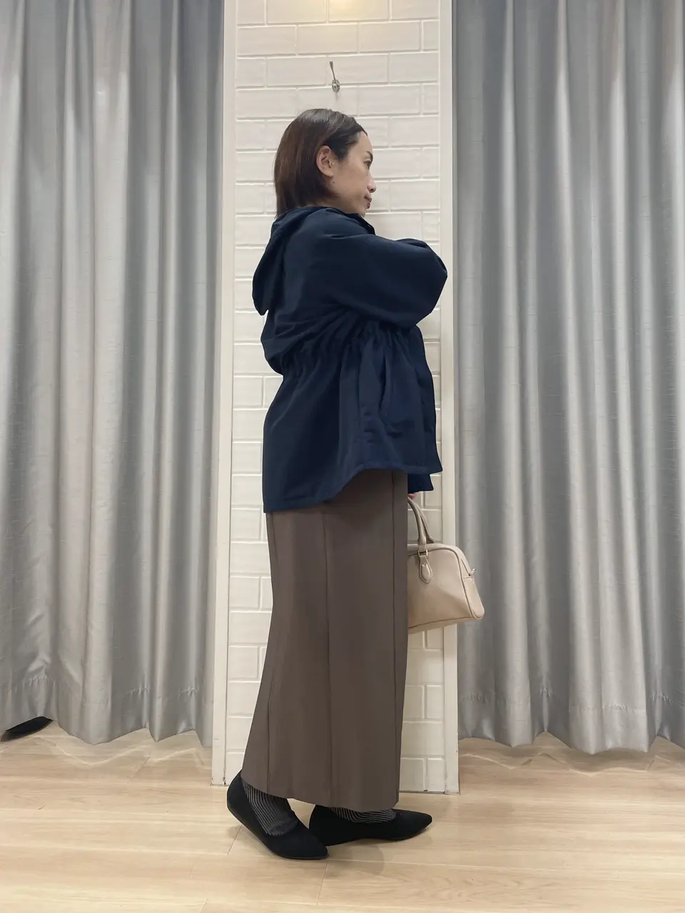 ANY SIS 丸岡 コーディネート画像