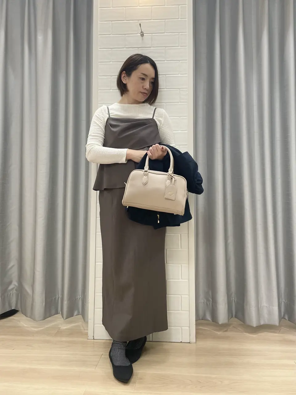 ANY SIS 丸岡 コーディネート画像