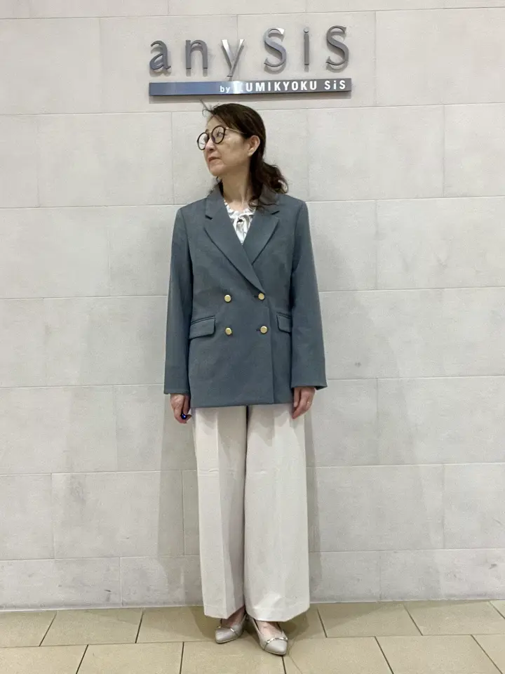 ANY SIS スタッフ コーディネート画像