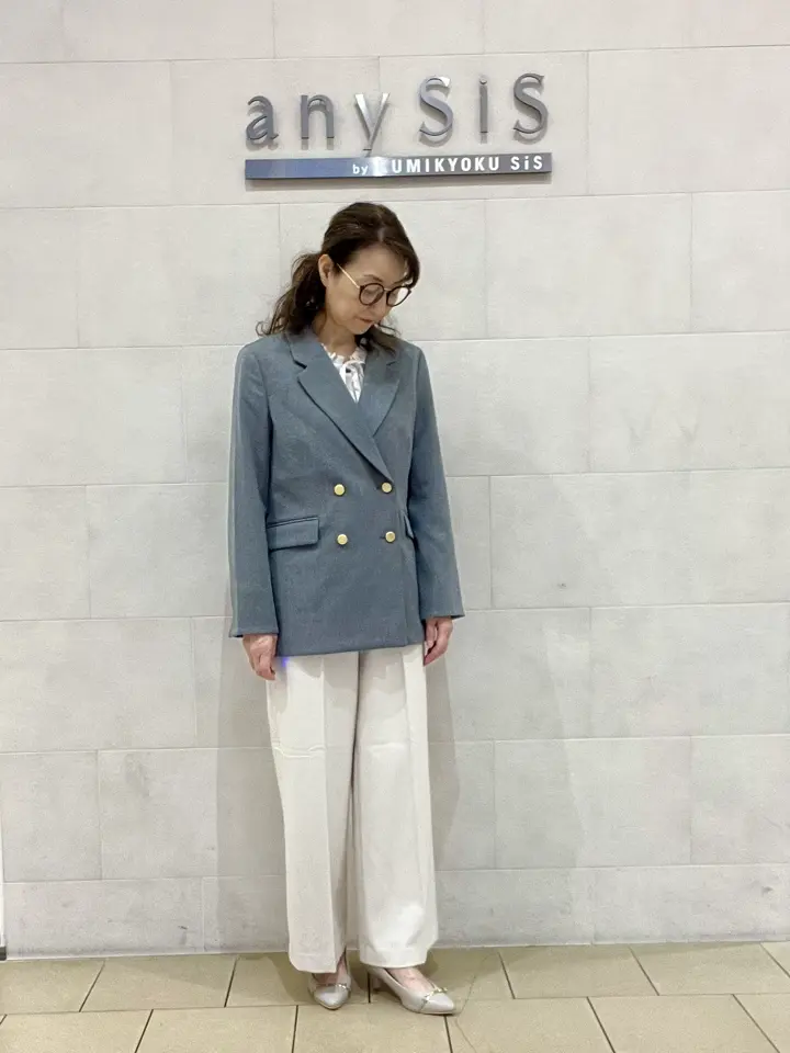 ANY SIS スタッフ コーディネート画像