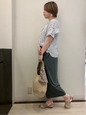 ANY SIS スタッフ コーディネート画像