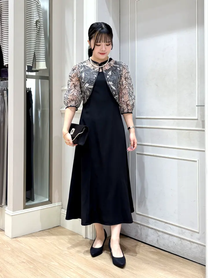 ANY SIS erika コーディネート画像