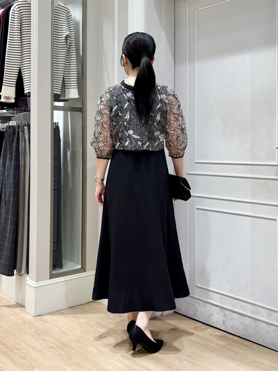 ANY SIS erika コーディネート画像