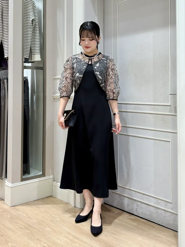 ANY SIS erika コーディネート画像