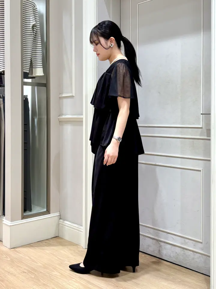 ANY SIS erika コーディネート画像