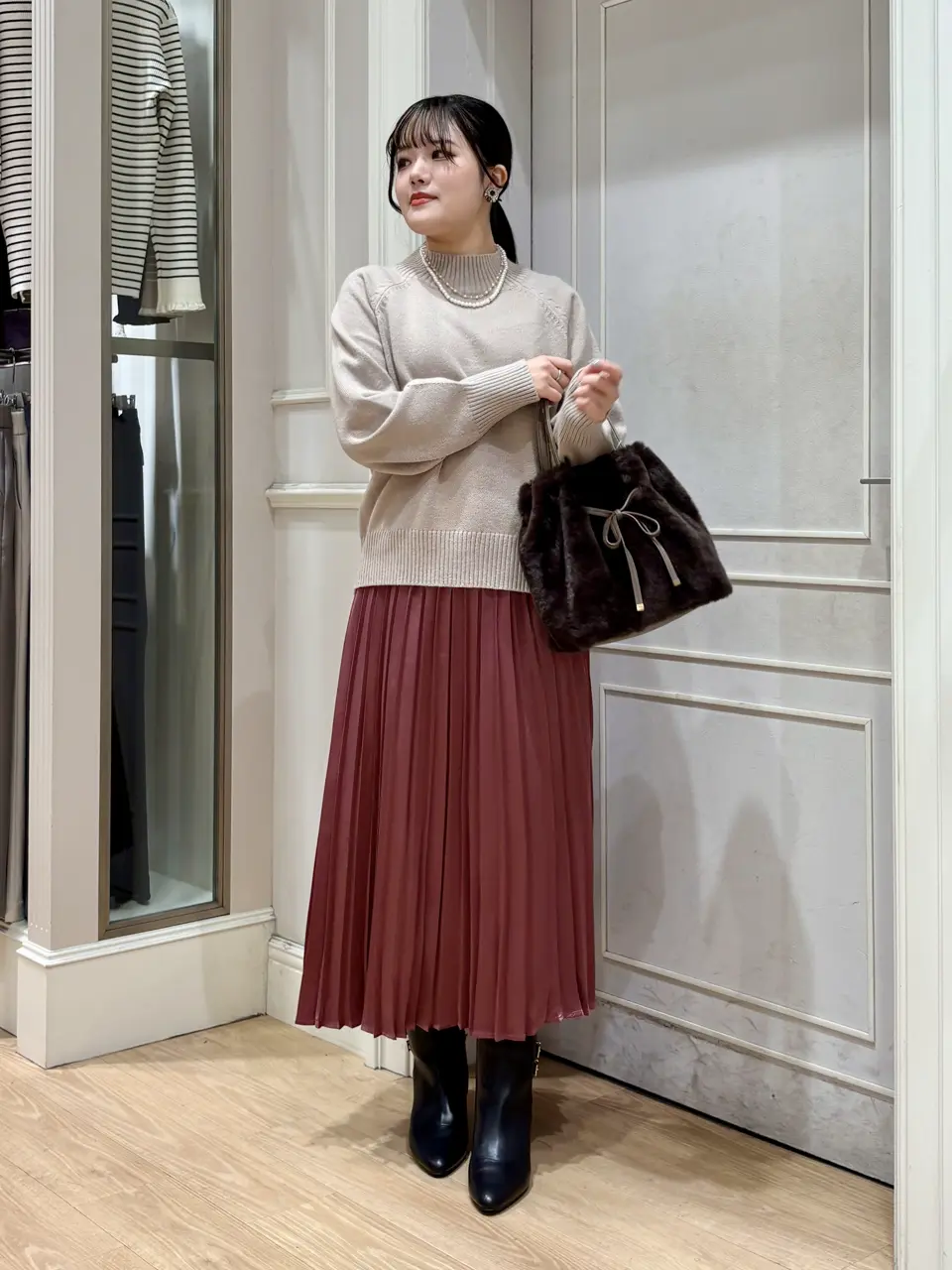 ANY SIS erika コーディネート画像