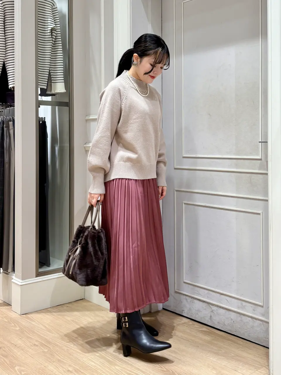 ANY SIS erika コーディネート画像