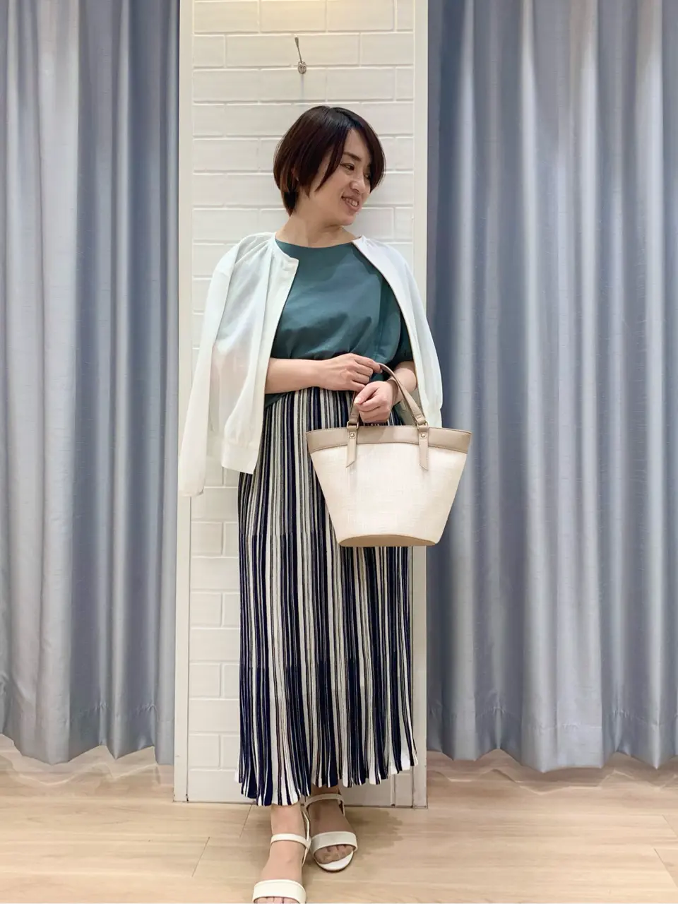 ANY SIS 丸岡 コーディネート画像