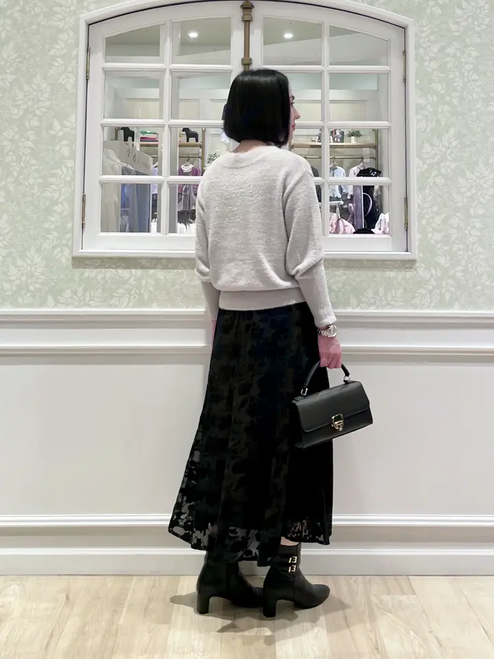 ANY SIS MIKA コーディネート画像