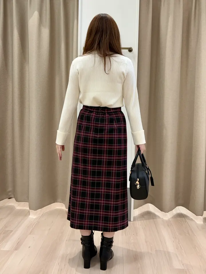 ANY SIS 笠羽 コーディネート画像