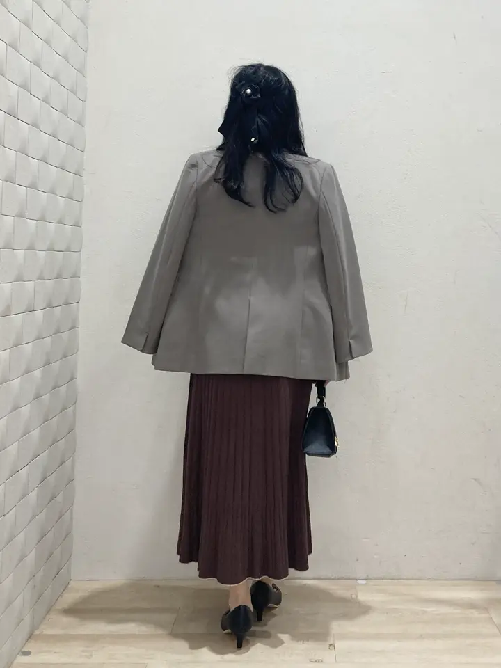 ANY SIS 川根　彩 コーディネート画像