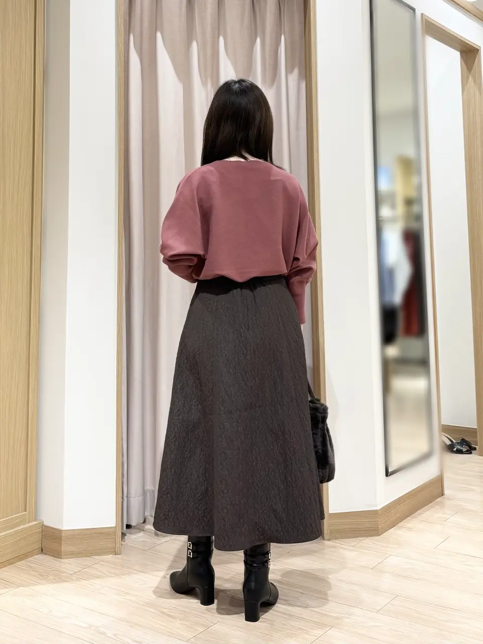 ANY SIS 濱口 コーディネート画像