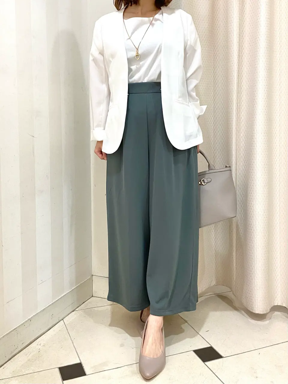 ANY SIS 横尾 コーディネート画像