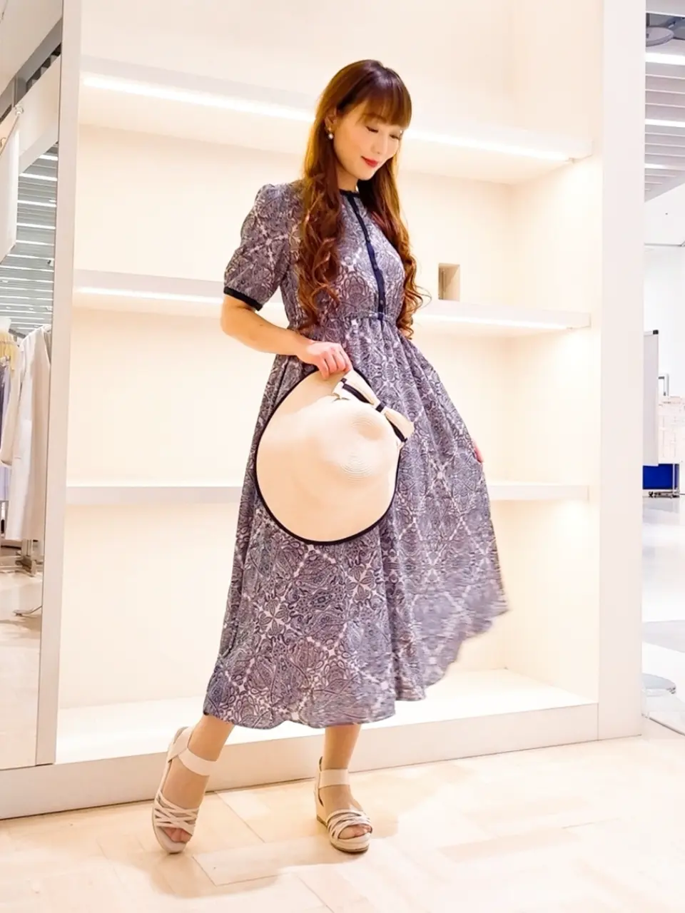 ANY SIS 福本 加奈 コーディネート画像