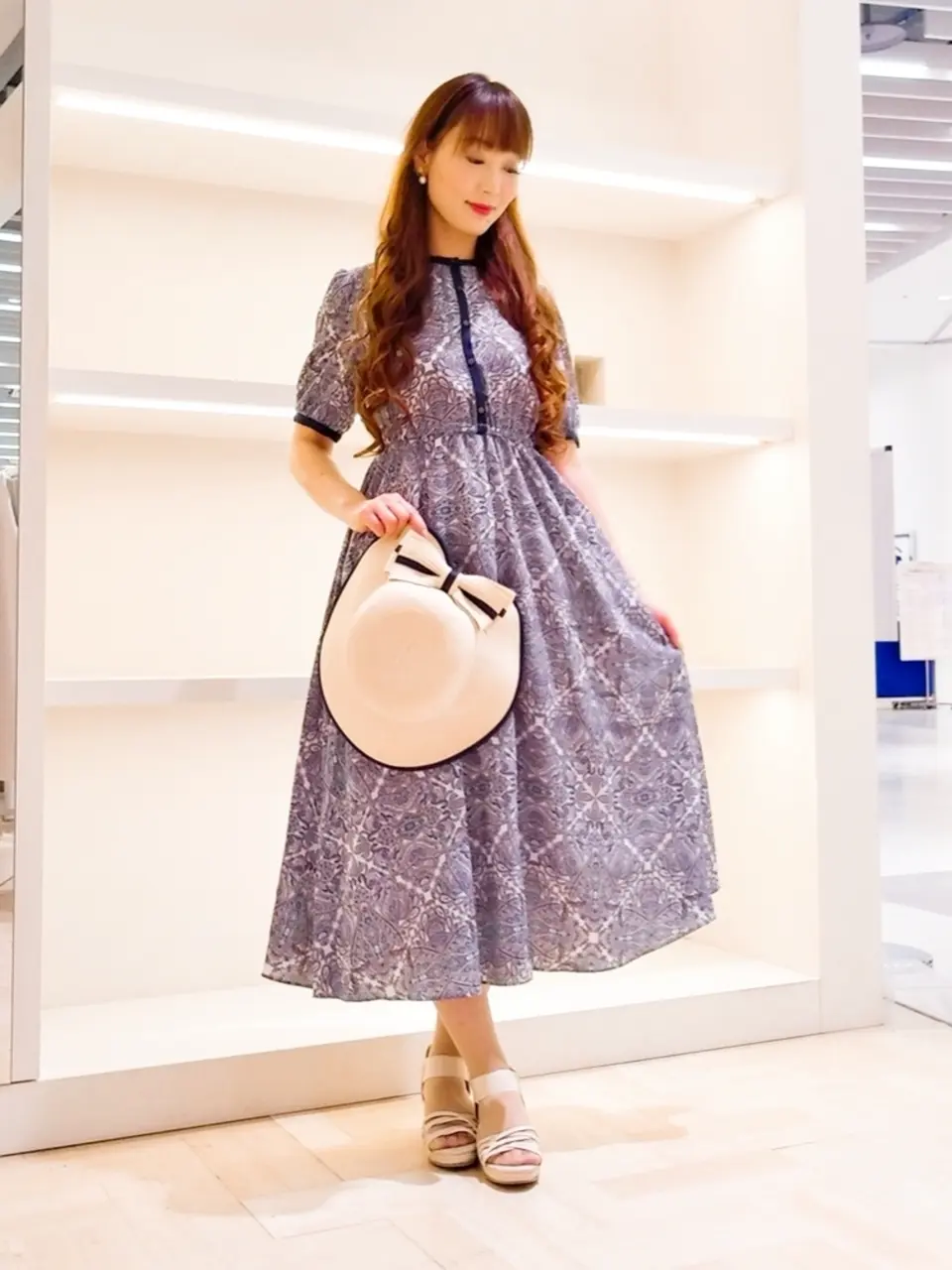 ANY SIS 福本 加奈 コーディネート画像