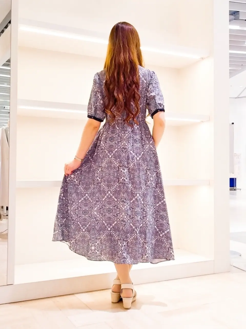 ANY SIS 福本 加奈 コーディネート画像