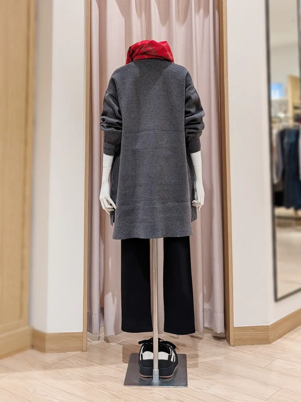 ANY 岩田 コーディネート画像