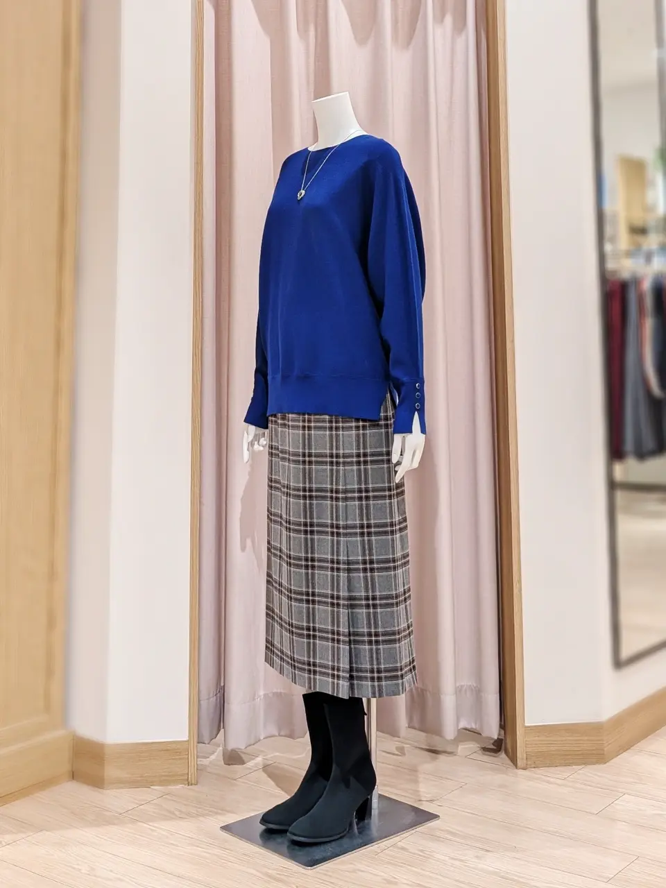 ANY SIS 岩田 コーディネート画像