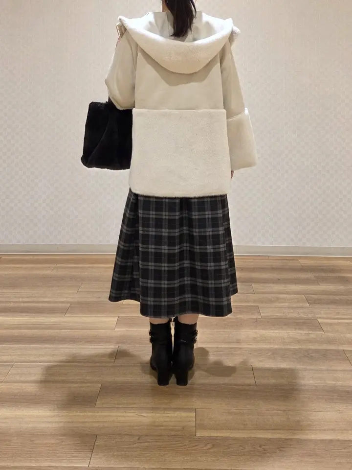 ANY SIS M コーディネート画像