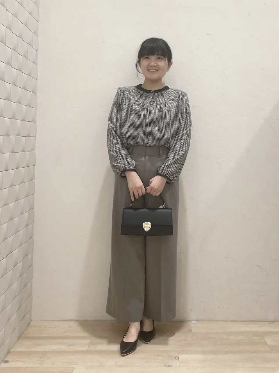 ANY SIS 川根　彩 コーディネート画像