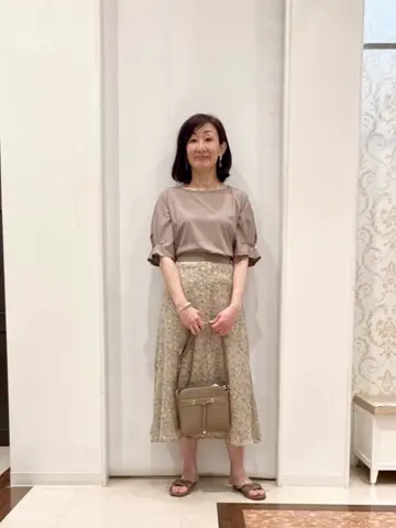 ANY SIS スタッフ コーディネート画像