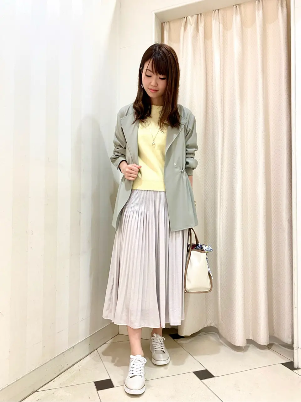 ANY SIS 金井 コーディネート画像