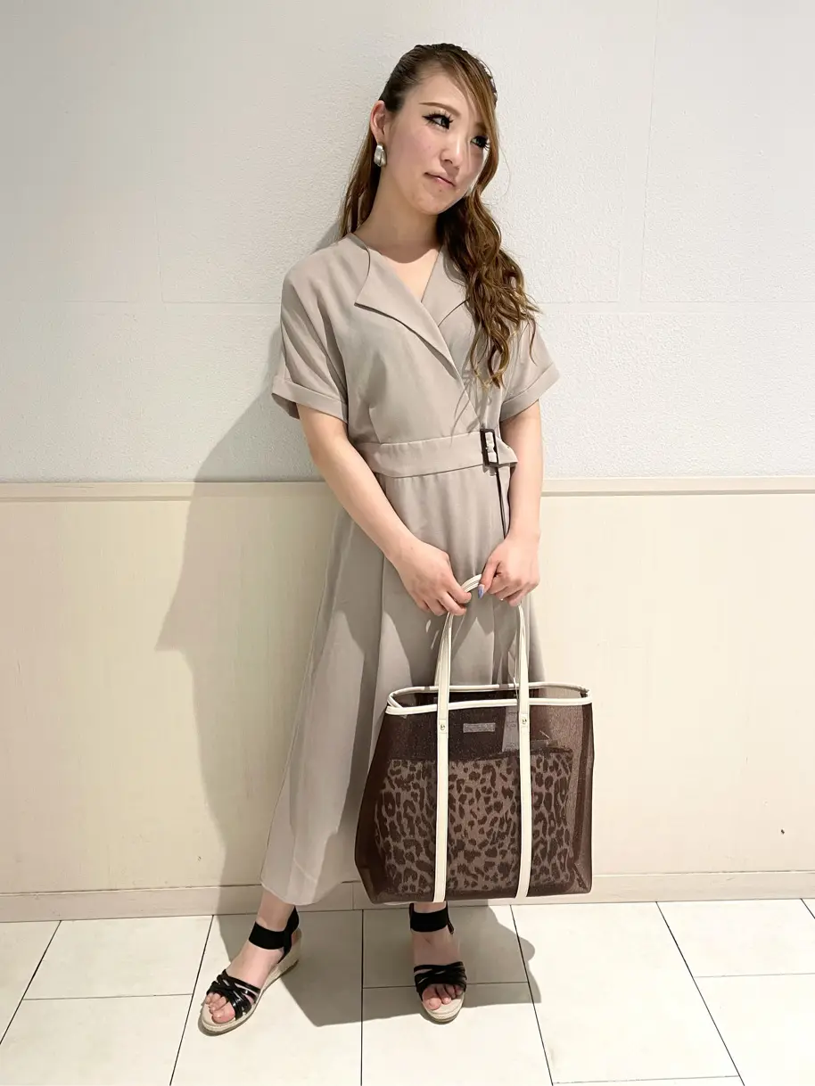 ANY SIS 土居 コーディネート画像