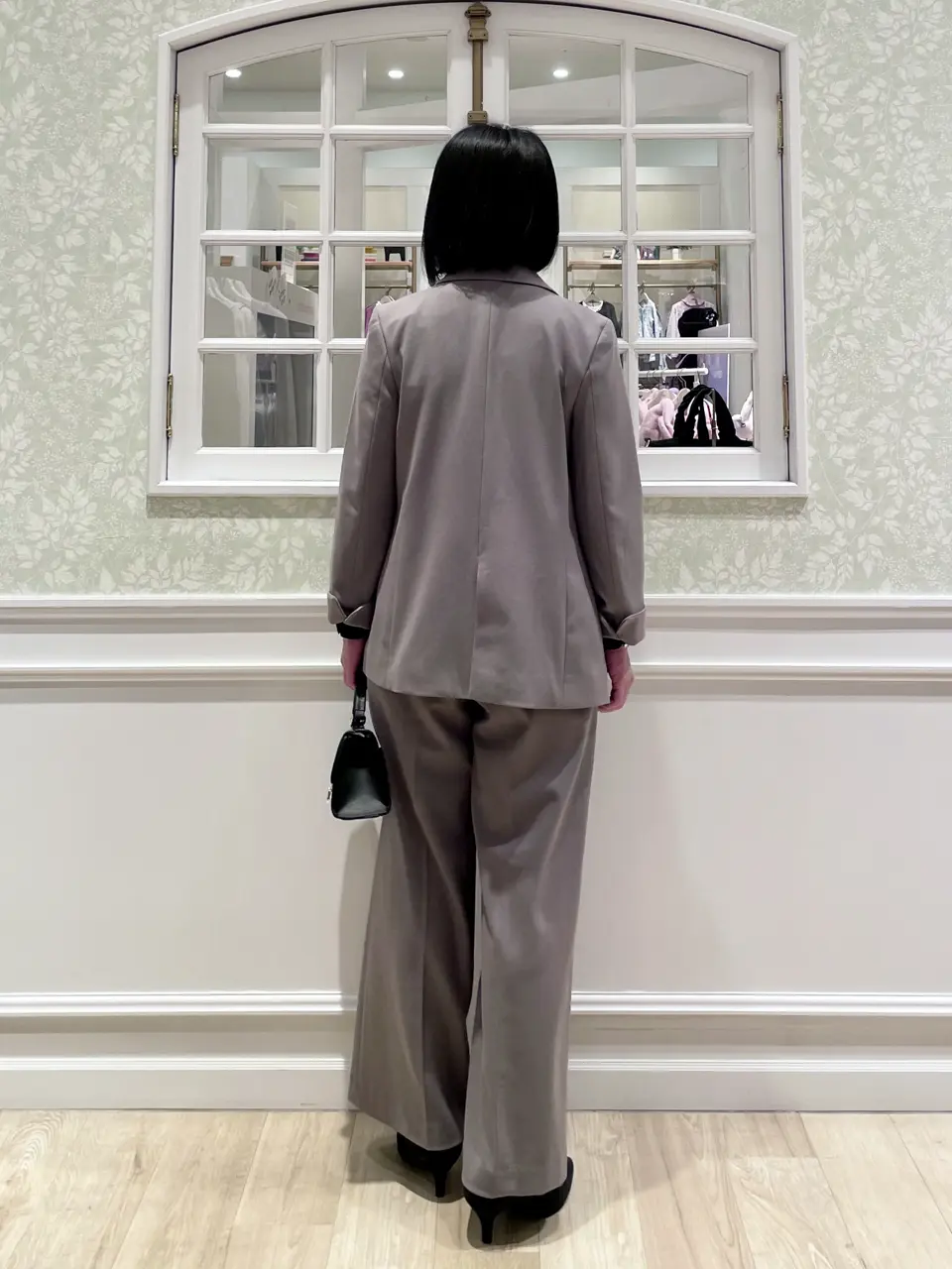 ANY SIS MIKA コーディネート画像