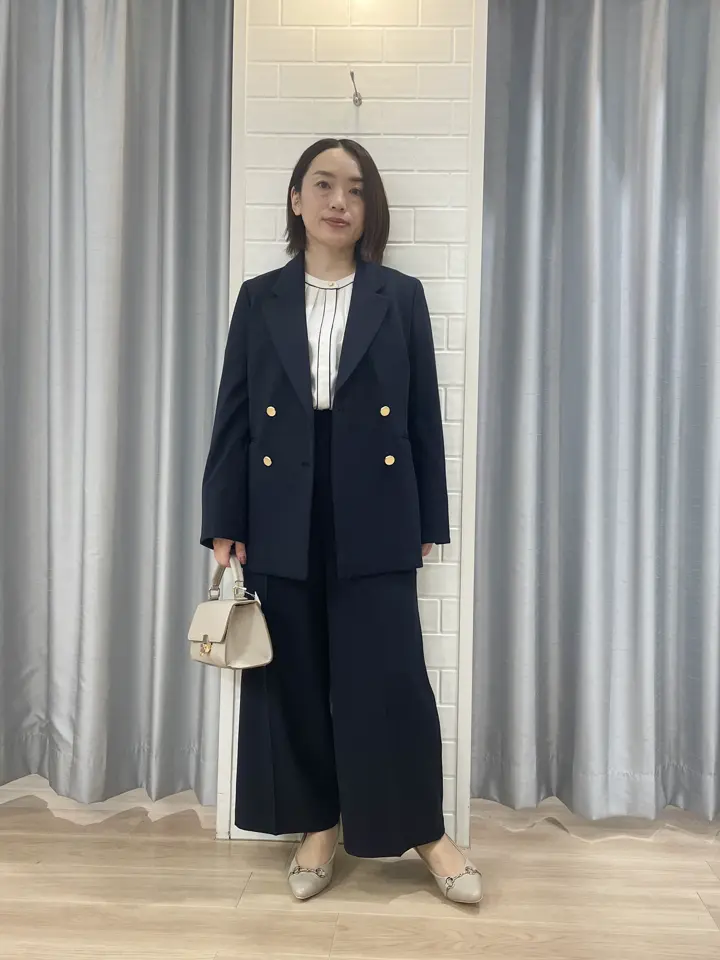 ANY SIS 丸岡 コーディネート画像