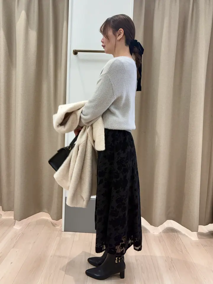 ANY SIS 笠羽 コーディネート画像