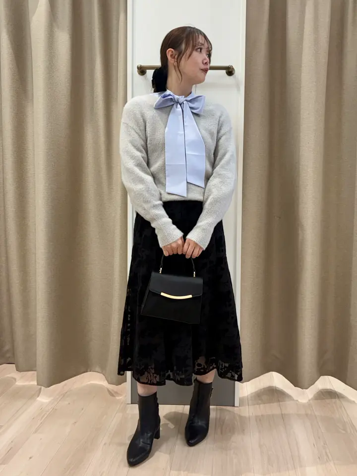 ANY SIS 笠羽 コーディネート画像