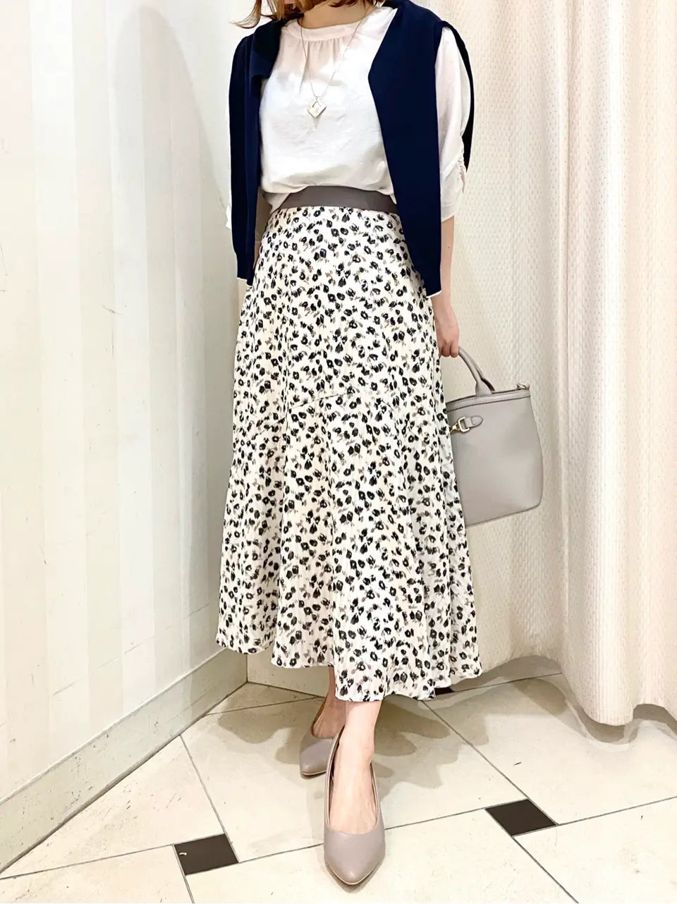 ANY SIS 横尾 コーディネート画像