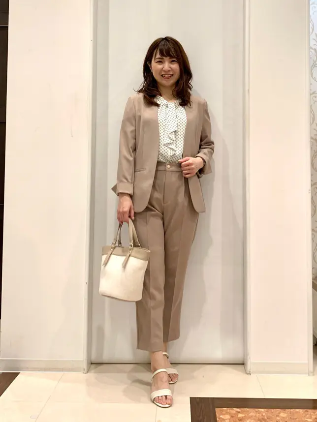 ANY SIS 横田 コーディネート画像