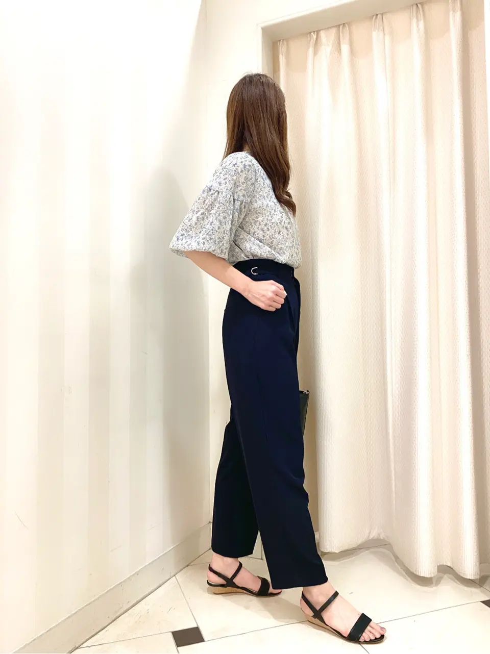 ANY SIS 金井 コーディネート画像