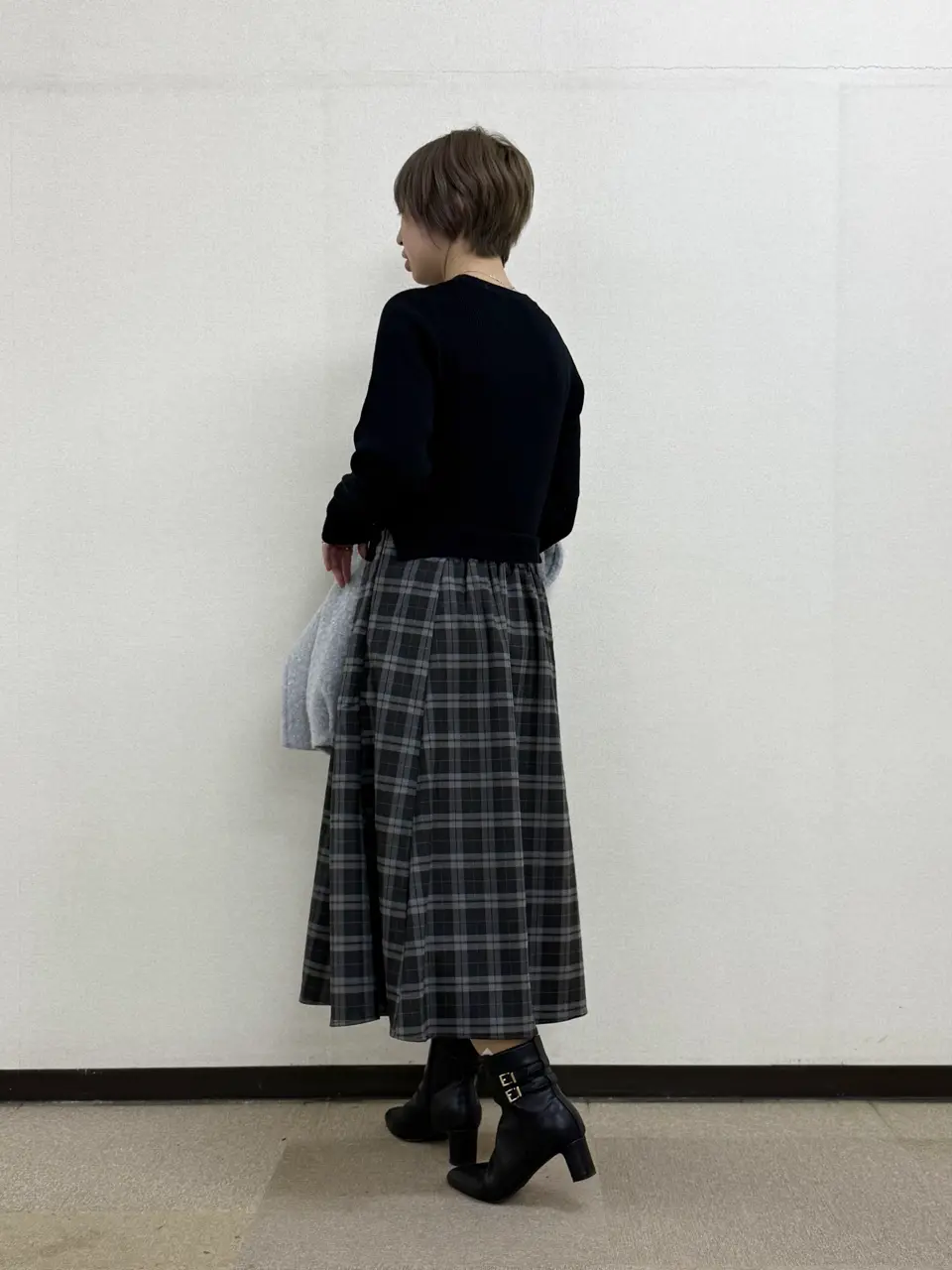 ANY SIS 村上 コーディネート画像