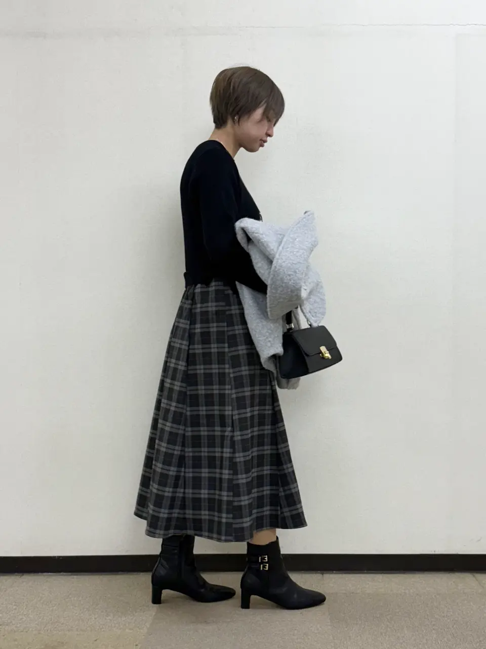 ANY SIS 村上 コーディネート画像