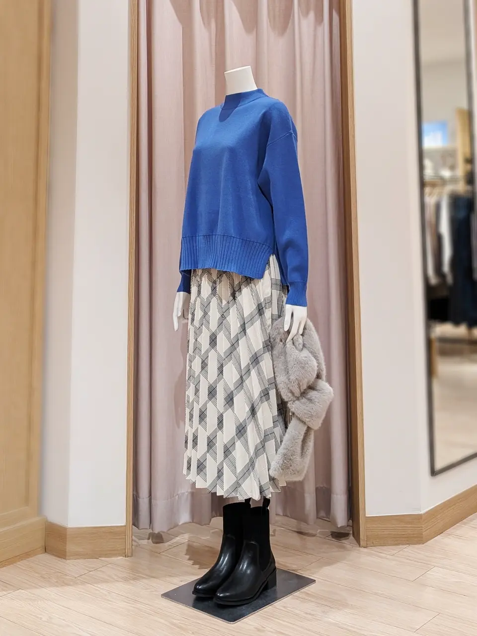 ANY 岩田 コーディネート画像