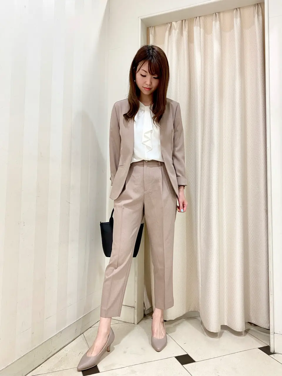 ANY SIS 金井 コーディネート画像