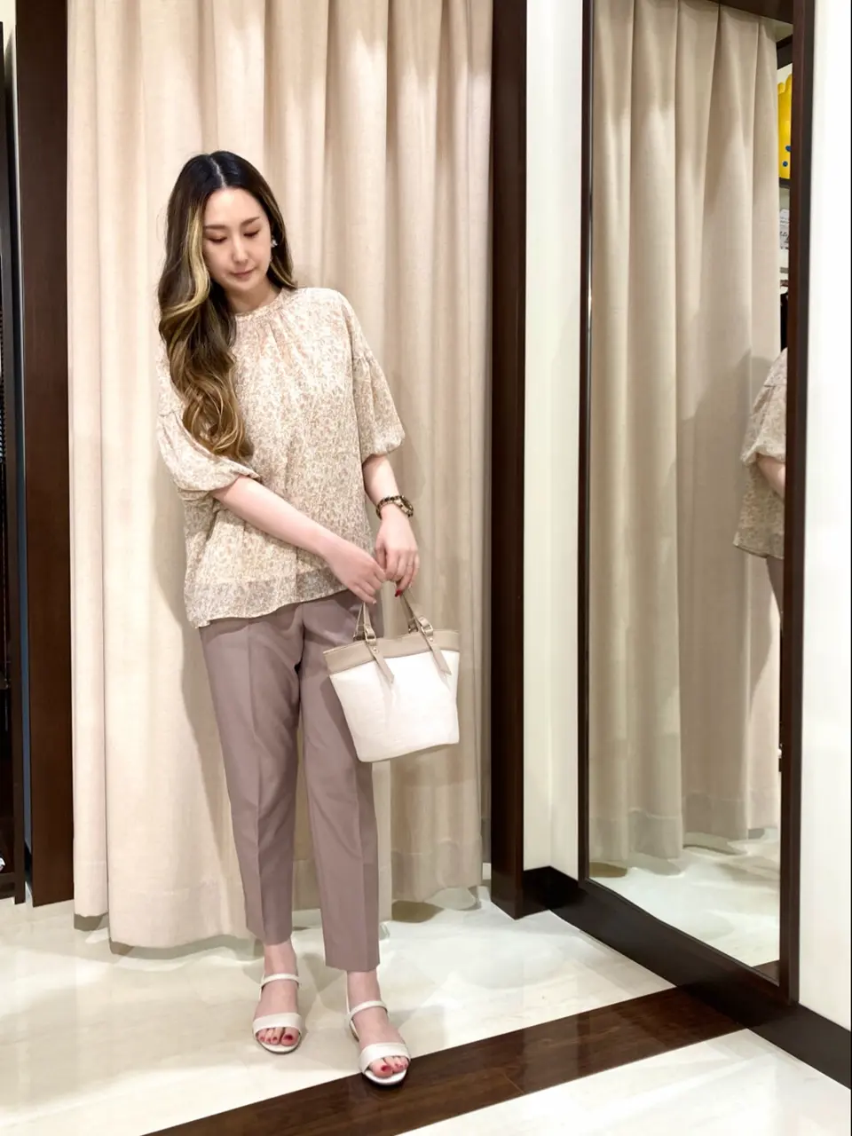 ANY SIS STAFF コーディネート画像